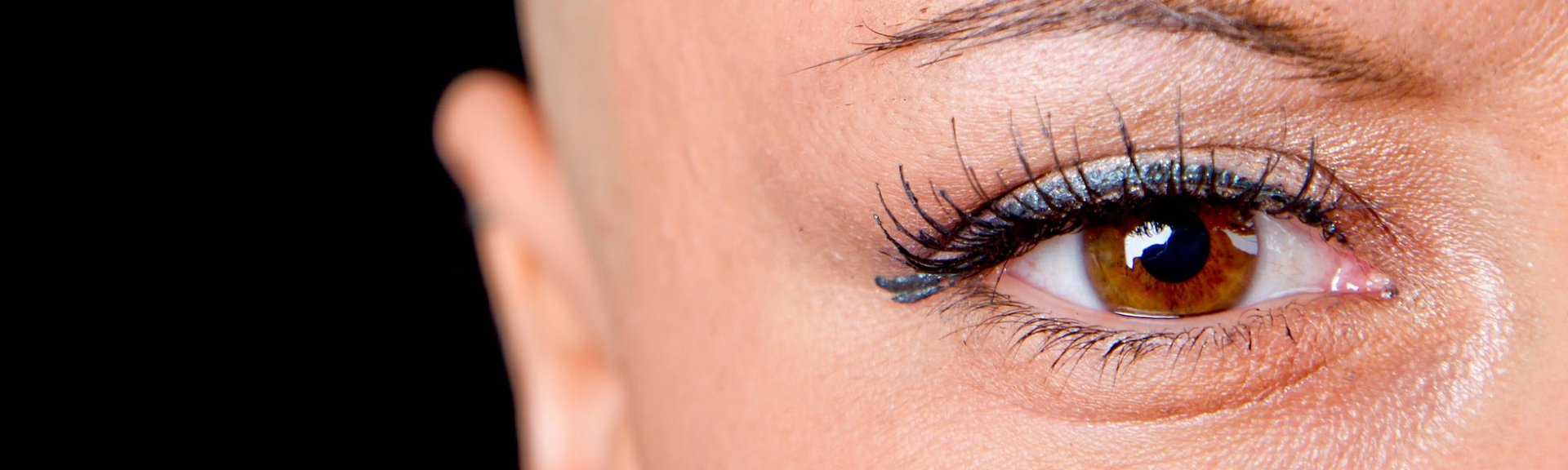 lrp-oncology-2021-sitecore-makeup_lips-eyes_banner