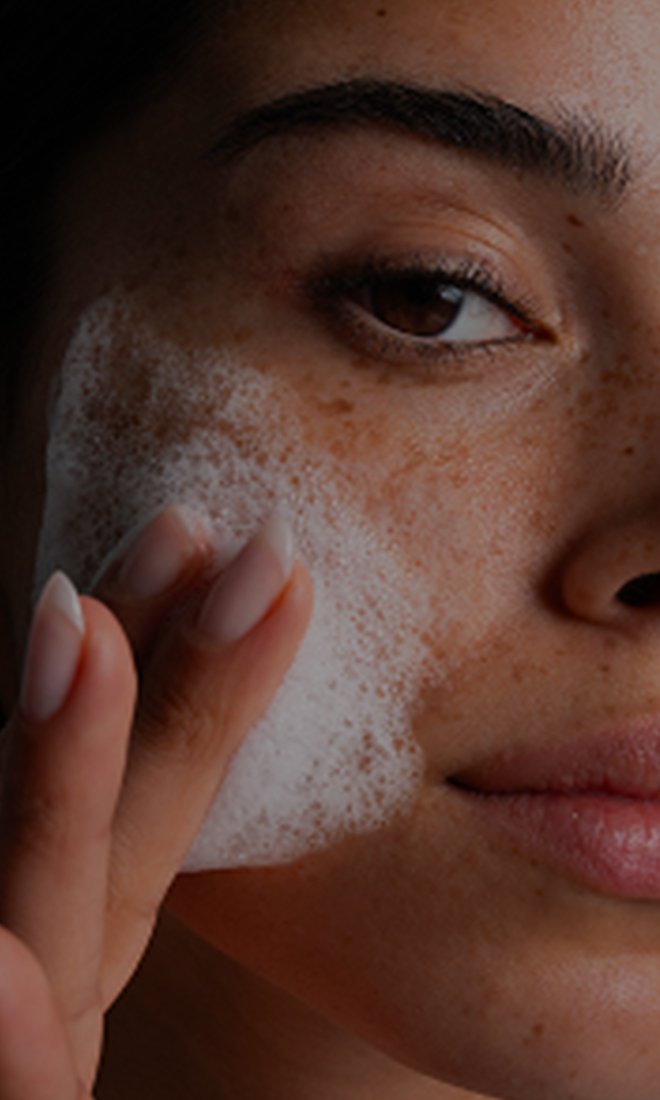 /-/media/project/loreal/brand-sites/lrp/emea/tsh/products/effaclar/effaclar-supramolecular-cleanser/la-roche-posay-supramolecular-cleanser-fip-card-1.jpg